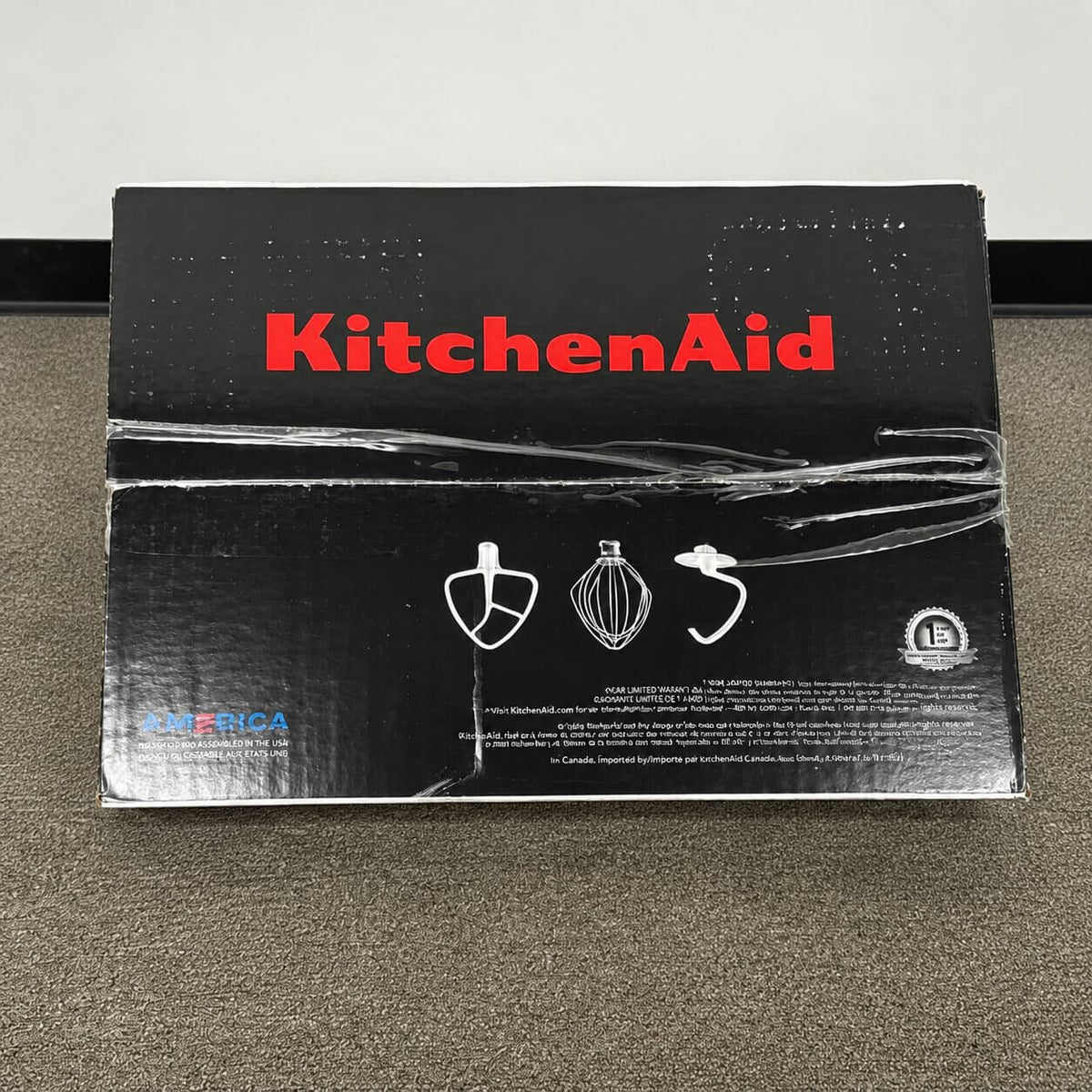 KitchenAid Classic Series 4.5 Quart Tilt-Head Stand Mixer