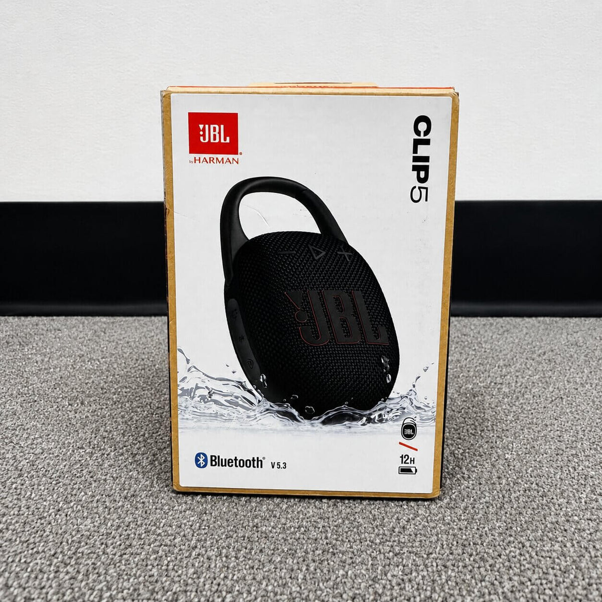 JBL Clip 5 Ultra-Portable Waterproof Bluetooth Speaker – Black