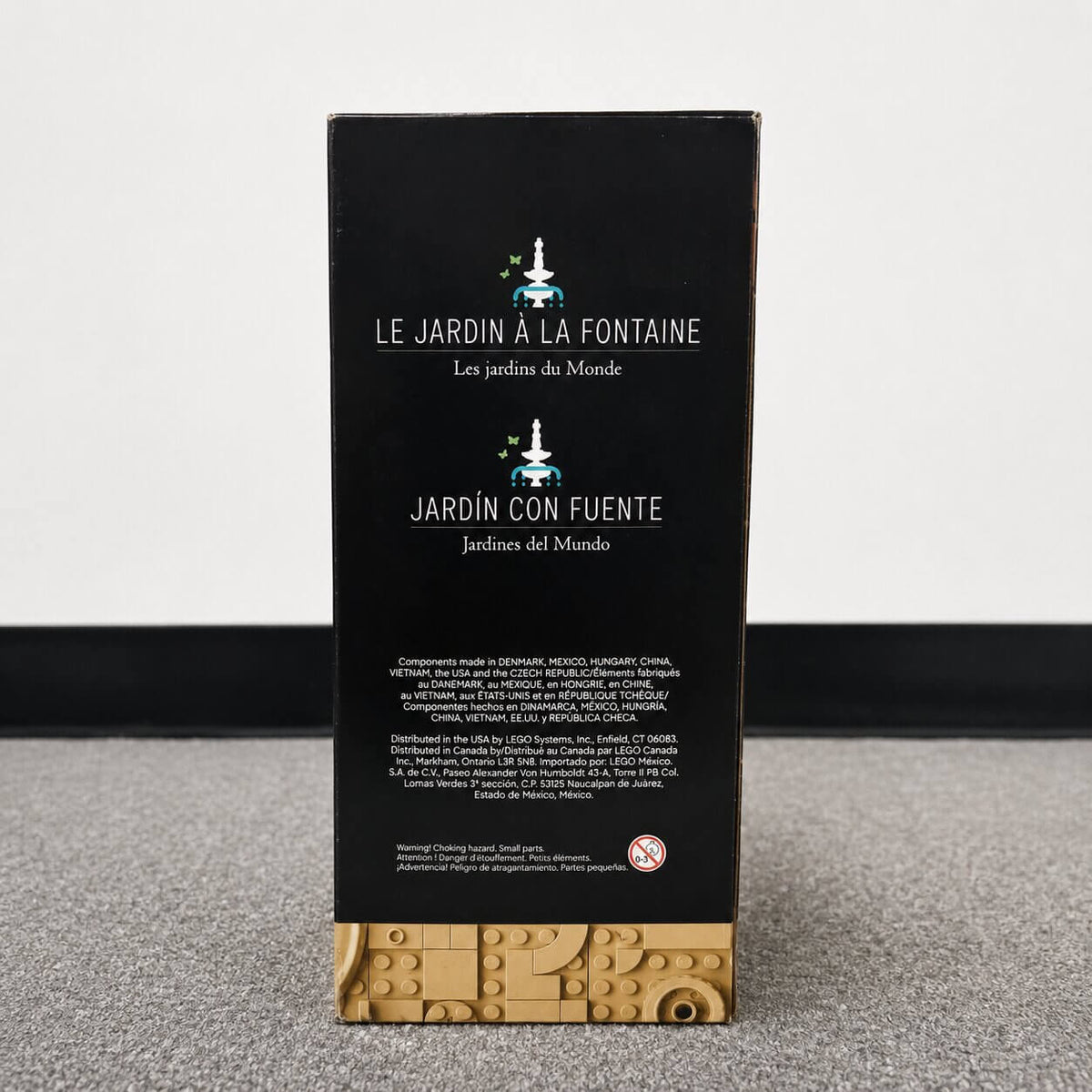 LEGO Icons Fountain Garden 10359